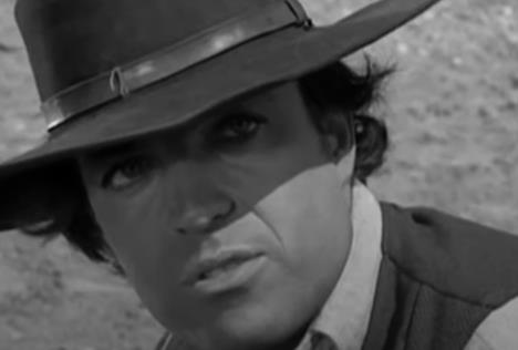 anhel del pozo copy.jpg