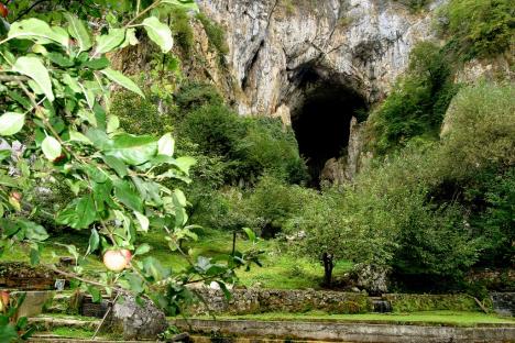 Potpećka pećina - Foto-TO-Uzice (1).jpg