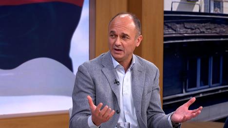 PULS CLEAN.00_26_39_05.Still006.jpg