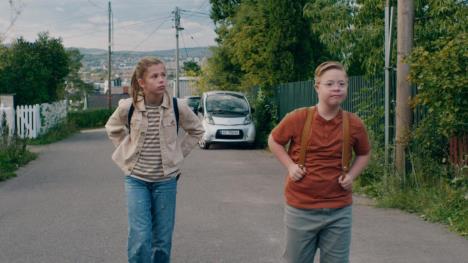 Lars je LOL FOTO Nordisk Film.jpg