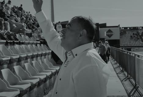 zeka 7 crno-bela.jpg