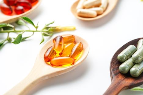vitamini shutterstock_2510731629.jpg