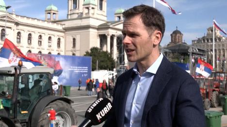 sini[a mali.00_45_21_13.Still003.jpg