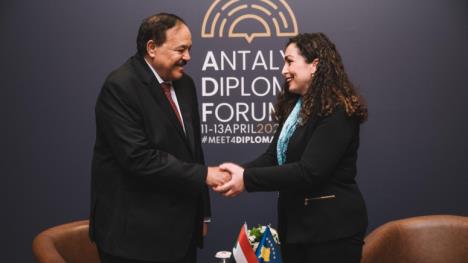 Vjosa Osmani Sudan.jpg