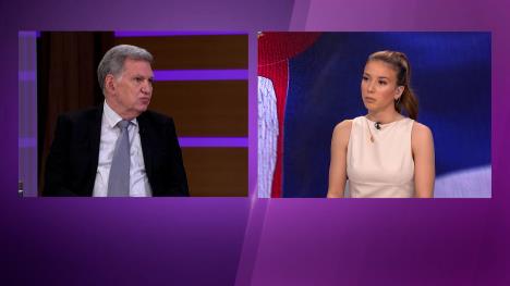 Sequence 04.00_05_14_01.Still004.jpg