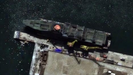 Kim Džong Un Severna Koreja hipersonična raketa ratni brod 3.jpg