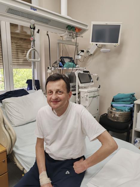 0601 zoran beric u belom (3).jpg