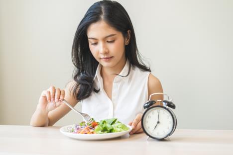 povremeni post shutterstock_2562053173.jpg