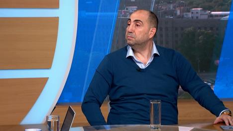 jutarnji clean.00_30_05_22.Still004.jpg