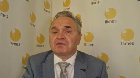 jutarnji clean.01_57_25_04.Still005.jpg