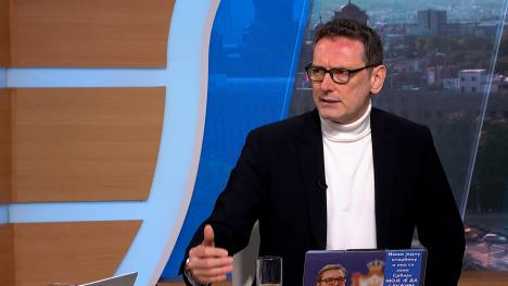 Sequence 14.02_50_50_00.Still004.jpg