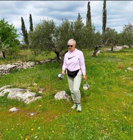 Danijela Dvornik je nakon smrti svog supruga zasadila baštu