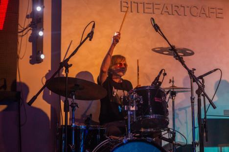 EKV 2  foto ZADUŽBINA MILANA MLADENOVIĆA IVA TANACKOVIĆ.jpg