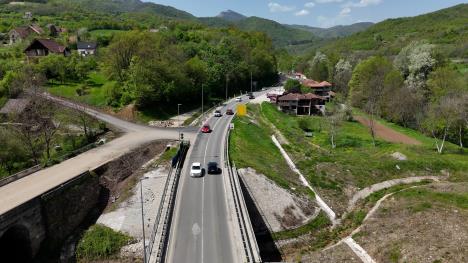 1745240187_cacak-pakovrace-za-sada-nema-guzvi-fotorin.jpg