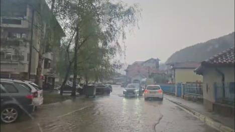 1745322045prijepolje-pljusak-fotorina.jpg