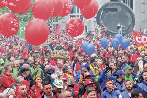 radnici protest01 EPA Olivier Matthys.jpg