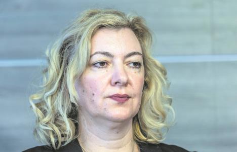 0802 BETAPHOTO HINA Dario GRZELJ.jpg