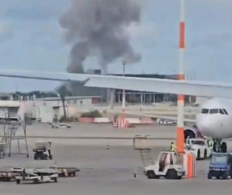 Izrael Tel Aviv aerodrom.jpg