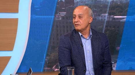 jutarnji clean.00_46_13_10.Still003.jpg