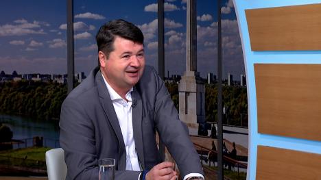 Sequence 01.02_32_25_12.Still007.jpg