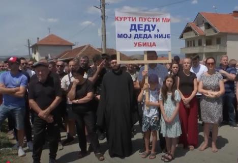 Protest Srba Pasjani.jpg