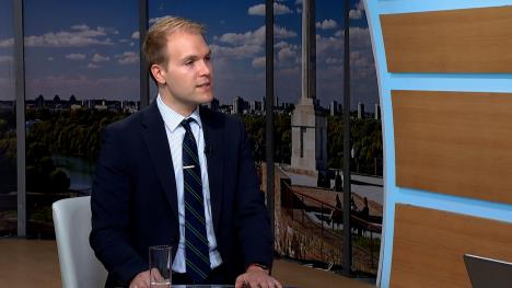 jutarnji clean.01_47_47_13.Still006.jpg