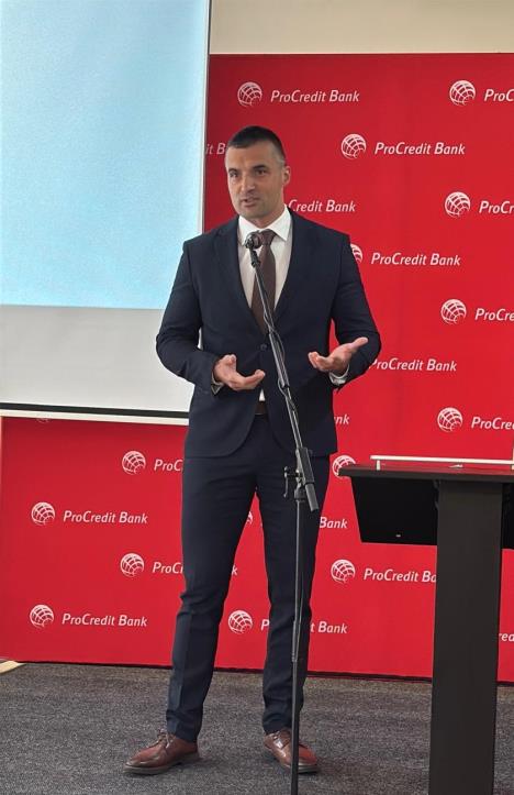 Nemanja Tomic, clan IO ProCredit banke (autor Kristina Vuković).jpg