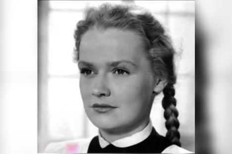 Nina Grabeškova.jpg