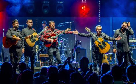 GIPSY KINGS by Diego Baliardo - Stage Picture - High res(1).jpg