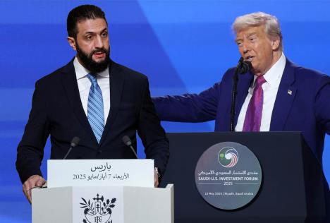 Donald Tramp Ahmed al Šara.jpg