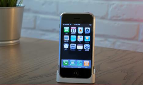 iPhone 2G.jpg