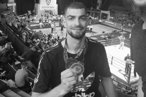 Screenshot 2025-05-18 230641 copy.jpg