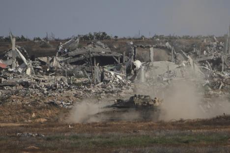 101 AP Ohad Zwigenberg.jpg