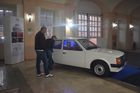 Opel kadet glavna atrakcija foto s.u..JPG