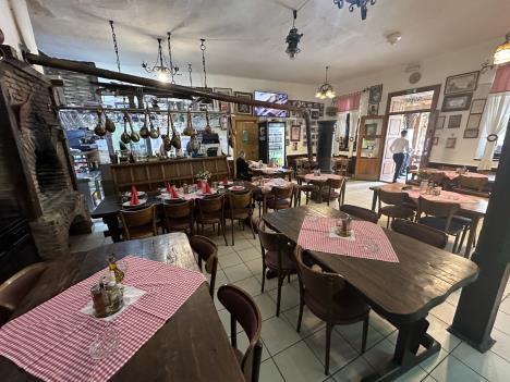 1745590774_kraljevo-najstarija-kafana-kod-mira-fotorina7.jpg