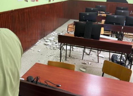 Gimnazija u Bečeju.jpg