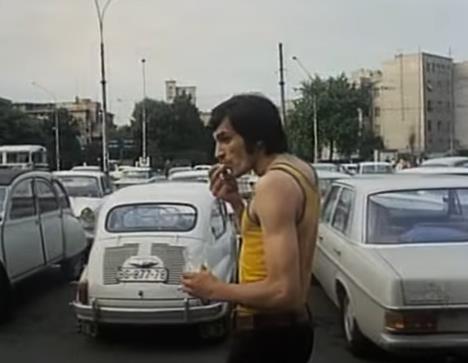 Dragan Nikolić u filmu Mlad i zdrav kao ruža