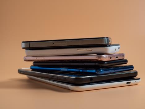 mobilni telefoni (2).jpg