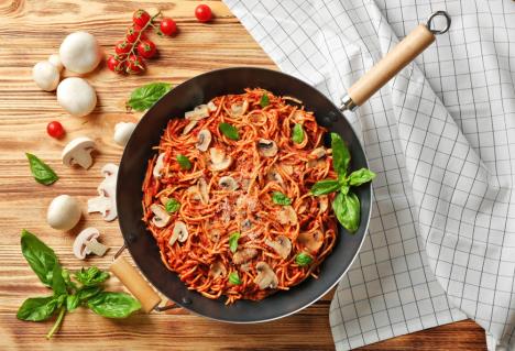 spagete shutterstock_525309454.jpg