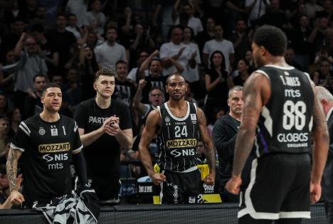 partizan-dubai-playoff-05942.JPG