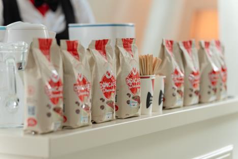 Doncafe 1.JPG