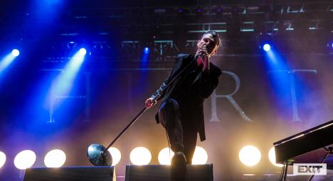Hurts, Main Stage @ EXIT Festival 2014.jpg