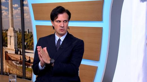 jutarnji clean.00_48_24_19.Still005.jpg