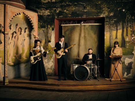 1. KOIKOI_Ponovo Stran_by Stefan Đaković.jpg