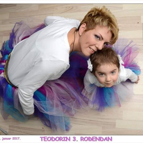 IMG-e44a6dfe224ecebc5a4acad70b62880b-V.jpg