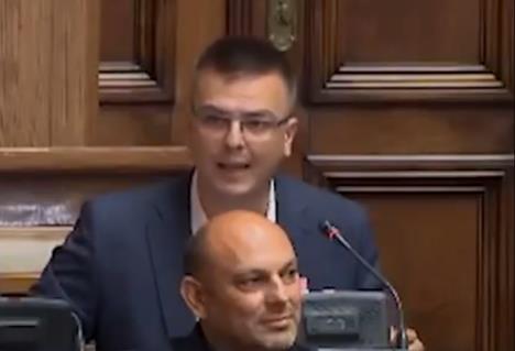 2025-06-11 11_45_03-(2) Home _ X — Mozilla Firefox.png