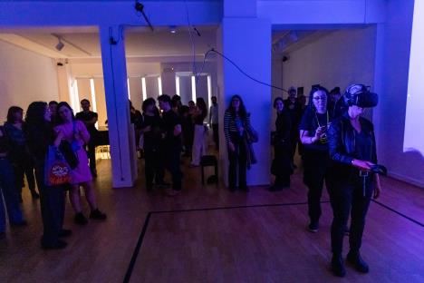 Otvaranje izložbe i VR instalacija Ane Knežević, foto - Srpski kulturni centar u Parizu.jpg