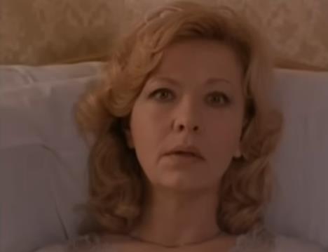 Milena Dravić u filmu Tamna strana sunca