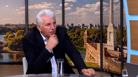 Sequence 11.02_27_53_23.Still013.jpg