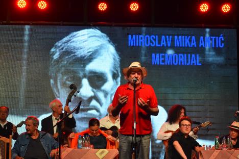 Miodrag Petrović foto s.u..JPG